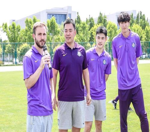 澳大利亚足,球队周五深,夜专机赴华,九游娱乐首页,九游娱乐官方网站,九游娱乐平台,九游娱乐