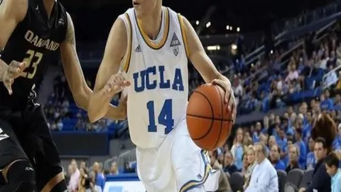 上海海港中超九连胜，力克武汉三镇不败金身再续